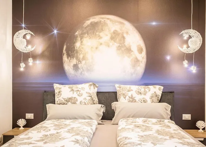 Sweetmoonfull